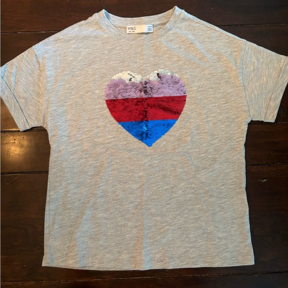 Girls M&S shirt with sequin Heart- Size 9/10 - Picture 1 of 5